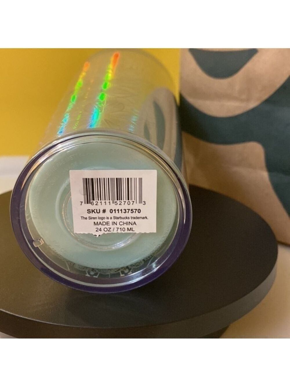 Holiday 2022 Limited Edition Starbucks color changing venti tumbler cold cup - Picture 8 of 10